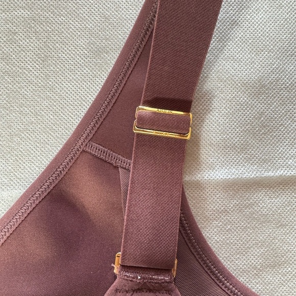 AISILIN Women's Plus Size Wireless Bra Support Comfort Full Coverage 
Size 44B - Picture 11 of 11